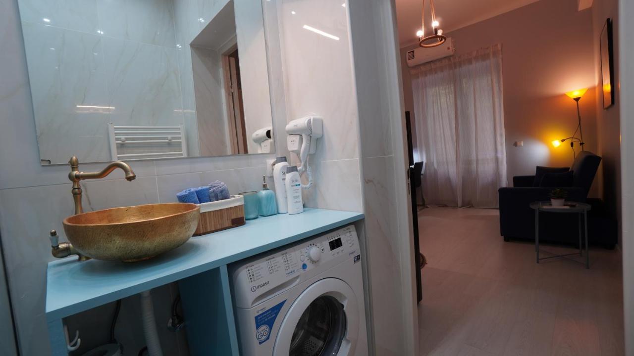 City Life Metro Ambelokipi Athen Eksteriør billede